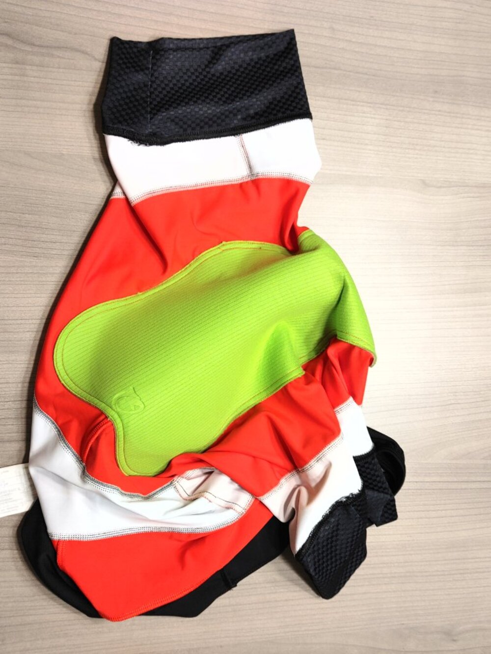 Men's Pearl Izumi BMC Switzerland Pro Team Cycling Bib Shorts Size M - Picture 3 of 3